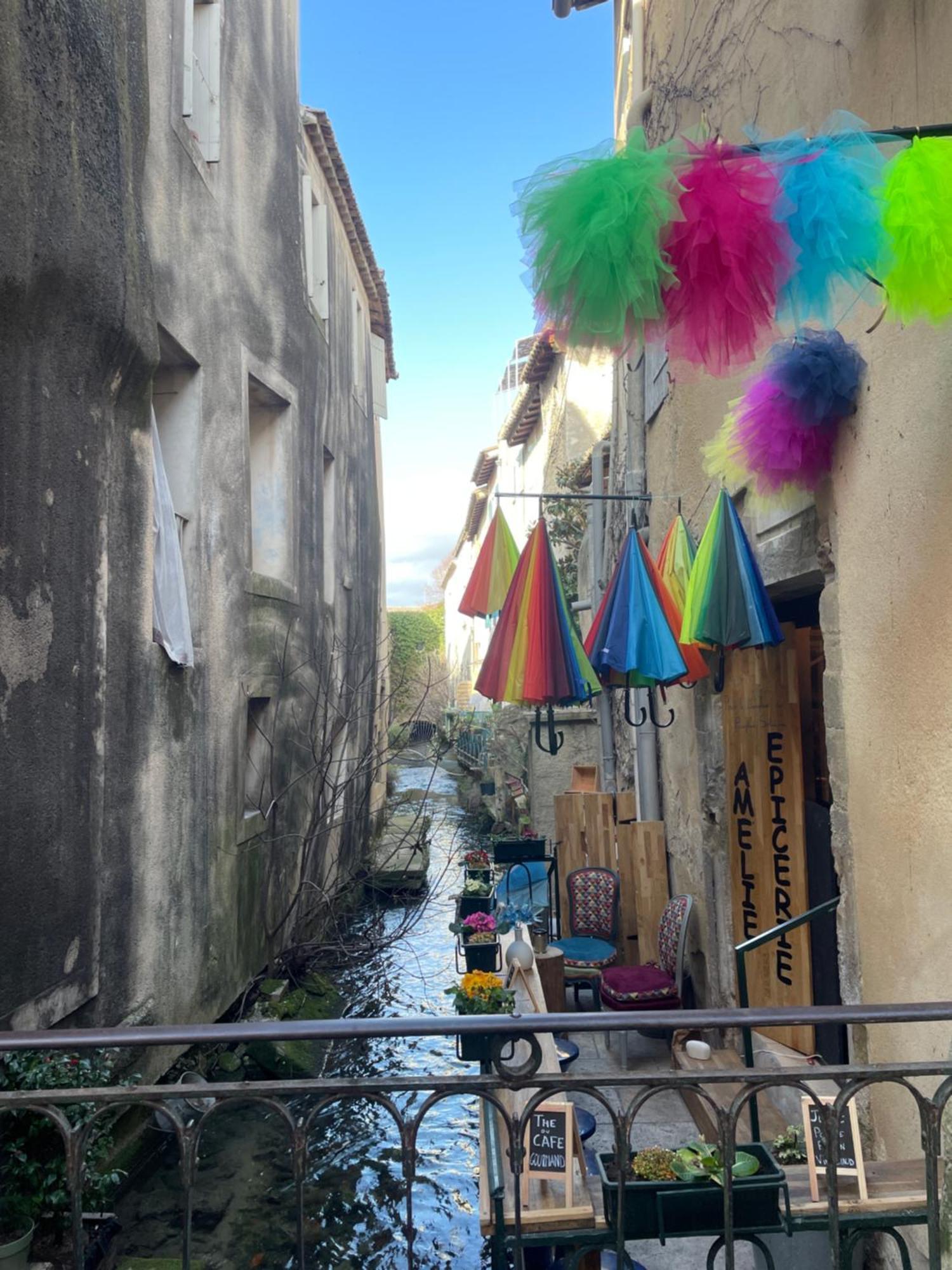 Studio Cosy Dans Le Centre-Ville Historique LʼIsle-sur-la-Sorgue Exterior foto